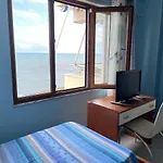 Sea View Apartment/beach/city Center/wifi *
